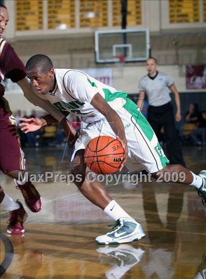 Thumbnail 1 in Fort Myers vs. Paterson Catholic (City of Palms Classic) photogallery.