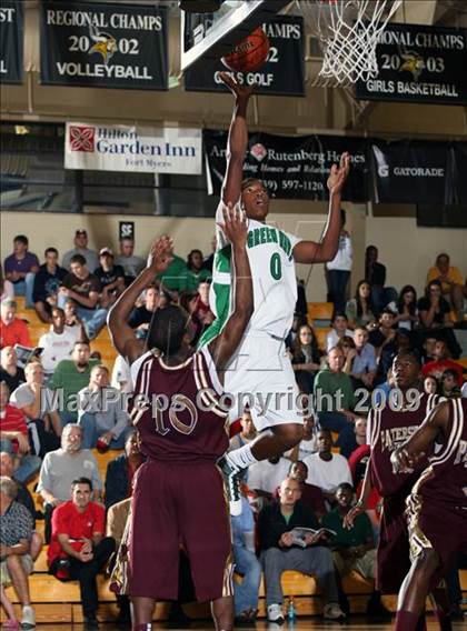 Thumbnail 2 in Fort Myers vs. Paterson Catholic (City of Palms Classic) photogallery.