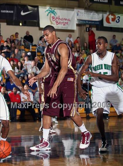 Thumbnail 1 in Fort Myers vs. Paterson Catholic (City of Palms Classic) photogallery.