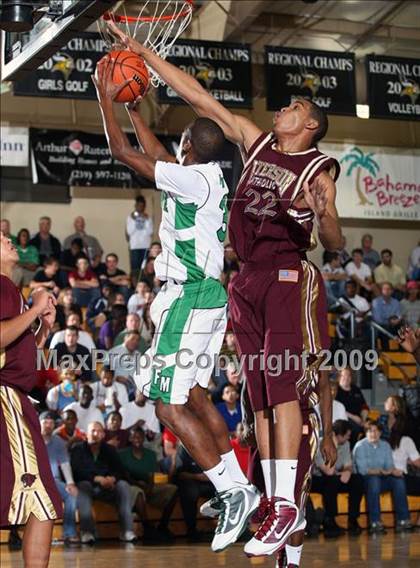 Thumbnail 2 in Fort Myers vs. Paterson Catholic (City of Palms Classic) photogallery.