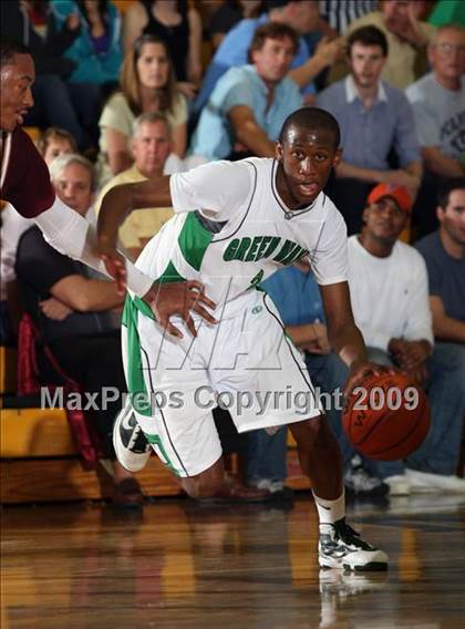 Thumbnail 2 in Fort Myers vs. Paterson Catholic (City of Palms Classic) photogallery.