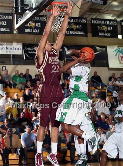 Thumbnail 1 in Fort Myers vs. Paterson Catholic (City of Palms Classic) photogallery.