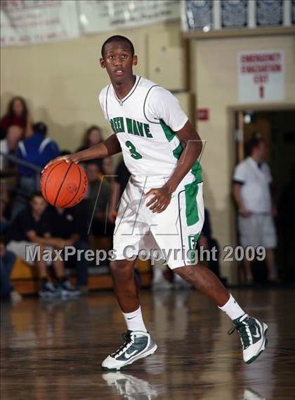 Thumbnail 3 in Fort Myers vs. Paterson Catholic (City of Palms Classic) photogallery.