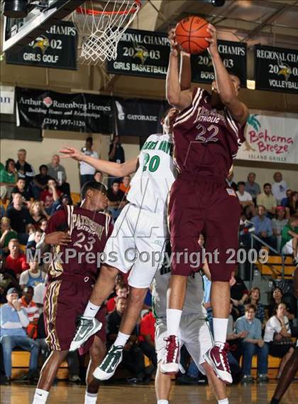 Thumbnail 2 in Fort Myers vs. Paterson Catholic (City of Palms Classic) photogallery.
