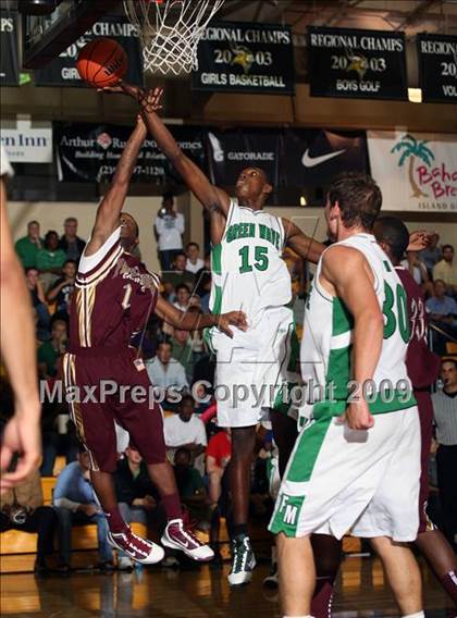Thumbnail 2 in Fort Myers vs. Paterson Catholic (City of Palms Classic) photogallery.