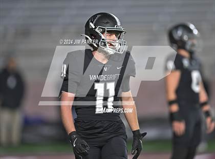 Thumbnail 1 in Harlan vs. Vandegrift (UIL 6A D2 Football Quarterfinals) photogallery.