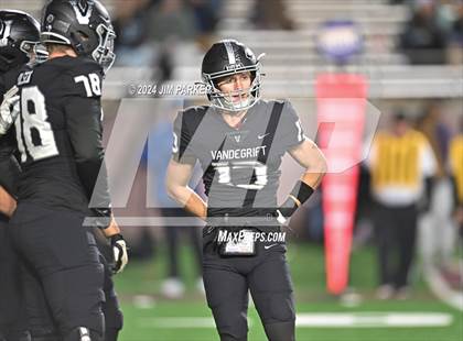 Thumbnail 3 in Harlan vs. Vandegrift (UIL 6A D2 Football Quarterfinals) photogallery.