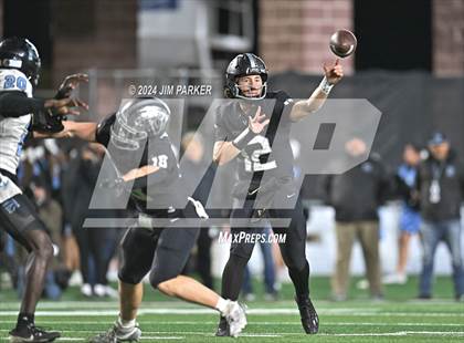 Thumbnail 3 in Harlan vs. Vandegrift (UIL 6A D2 Football Quarterfinals) photogallery.