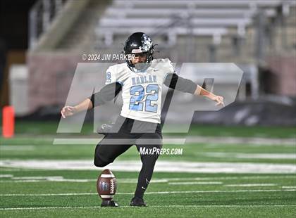 Thumbnail 3 in Harlan vs. Vandegrift (UIL 6A D2 Football Quarterfinals) photogallery.