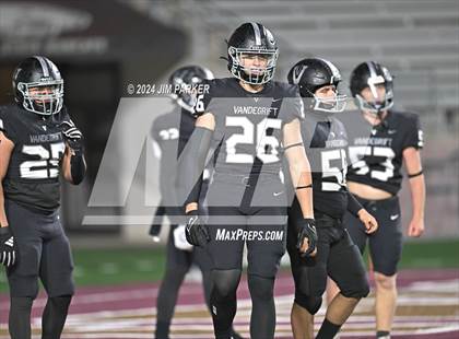 Thumbnail 2 in Harlan vs. Vandegrift (UIL 6A D2 Football Quarterfinals) photogallery.