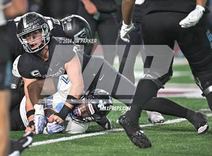 Thumbnail 3 in Harlan vs. Vandegrift (UIL 6A D2 Football Quarterfinals) photogallery.