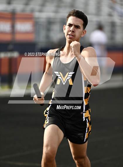 Thumbnail 3 in DuPage Valley Conference Meet photogallery.