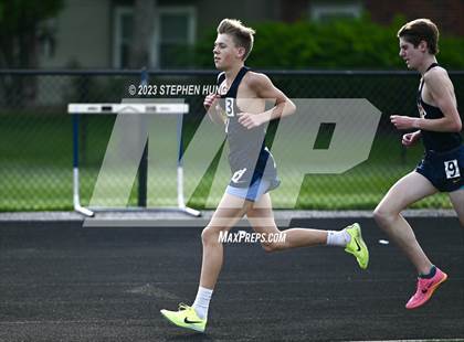 Thumbnail 2 in DuPage Valley Conference Meet photogallery.