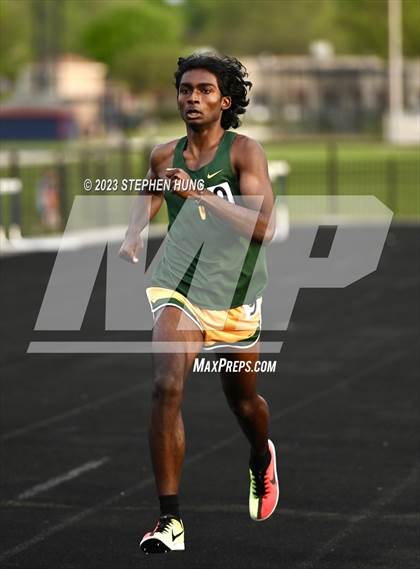 Thumbnail 3 in DuPage Valley Conference Meet photogallery.