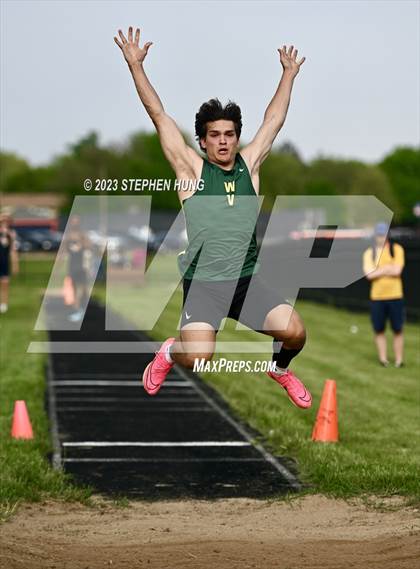 Thumbnail 1 in DuPage Valley Conference Meet photogallery.