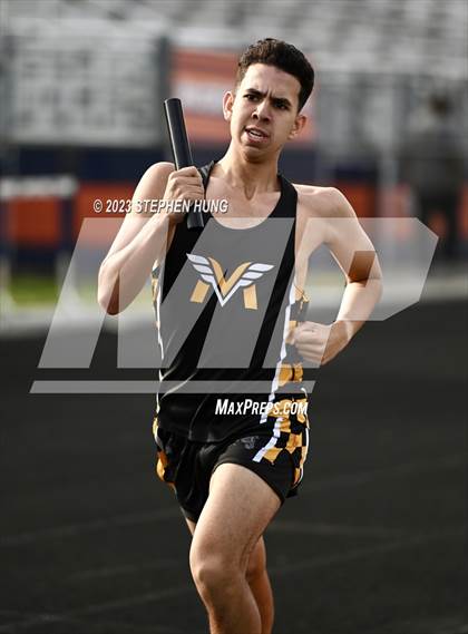 Thumbnail 1 in DuPage Valley Conference Meet photogallery.