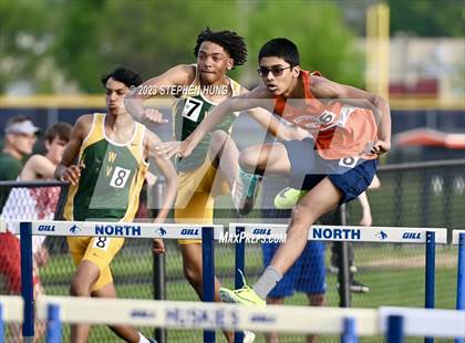 Thumbnail 3 in DuPage Valley Conference Meet photogallery.