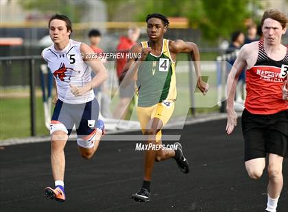 Thumbnail 1 in DuPage Valley Conference Meet photogallery.