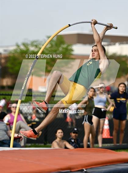 Thumbnail 2 in DuPage Valley Conference Meet photogallery.