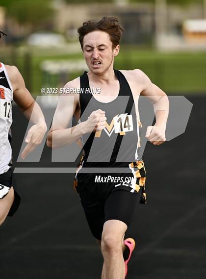 Thumbnail 3 in DuPage Valley Conference Meet photogallery.