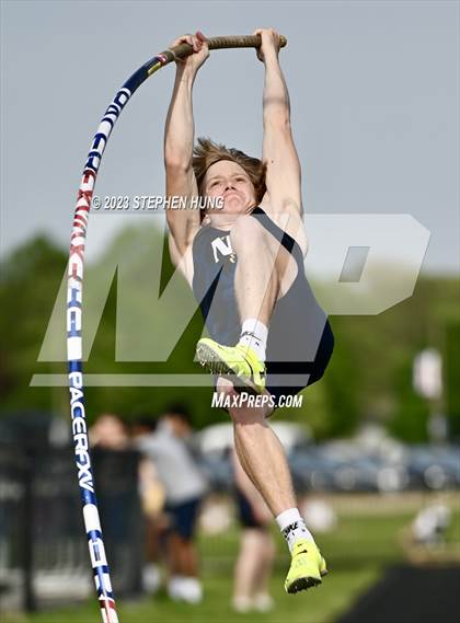 Thumbnail 2 in DuPage Valley Conference Meet photogallery.