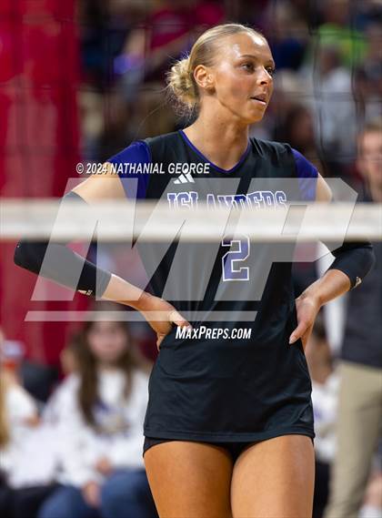 Thumbnail 3 in Omaha Westside vs. Grand Island (NSAA Class A Quarterfinal) photogallery.