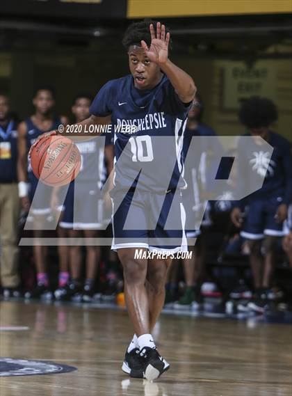Thumbnail 3 in Tappan Zee vs. Poughkeepsie (Section 1 Class A Semifinal) photogallery.