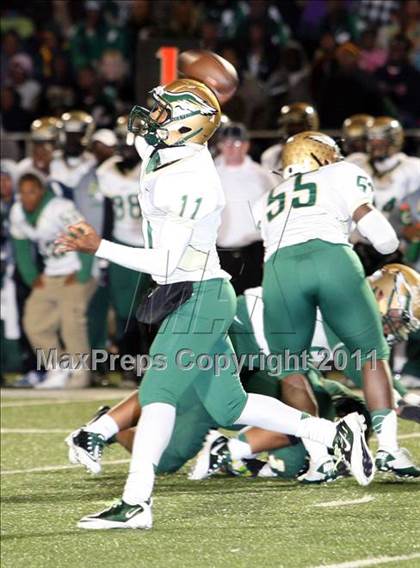 Thumbnail 2 in Longview vs. DeSoto photogallery.