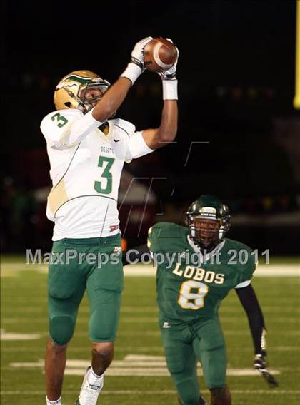 Thumbnail 2 in Longview vs. DeSoto photogallery.