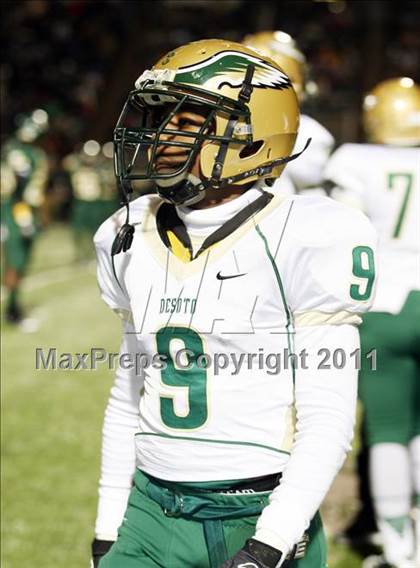 Thumbnail 2 in Longview vs. DeSoto photogallery.