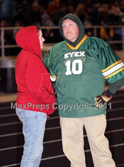 Thumbnail 3 in Longview vs. DeSoto photogallery.