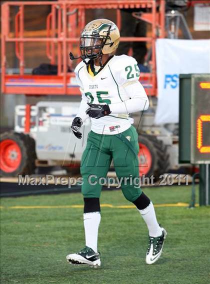 Thumbnail 2 in Longview vs. DeSoto photogallery.