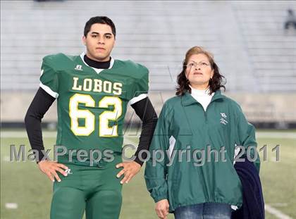 Thumbnail 2 in Longview vs. DeSoto photogallery.