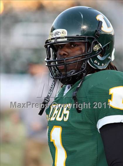 Thumbnail 2 in Longview vs. DeSoto photogallery.
