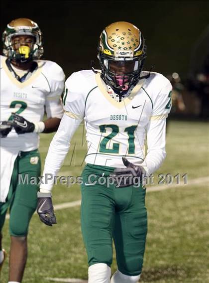 Thumbnail 1 in Longview vs. DeSoto photogallery.