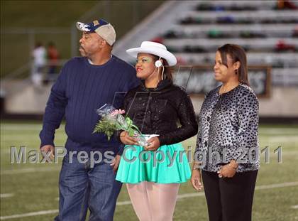 Thumbnail 1 in Longview vs. DeSoto photogallery.