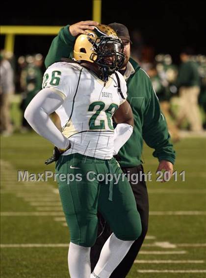 Thumbnail 3 in Longview vs. DeSoto photogallery.