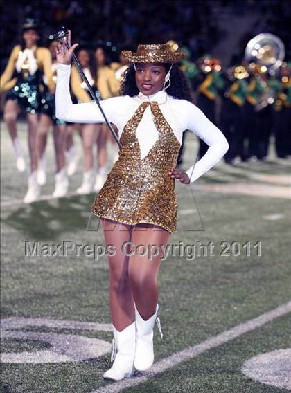 Thumbnail 2 in Longview vs. DeSoto photogallery.