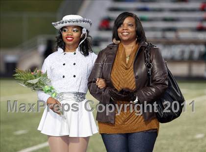 Thumbnail 3 in Longview vs. DeSoto photogallery.