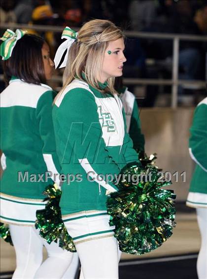 Thumbnail 3 in Longview vs. DeSoto photogallery.