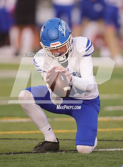 Thumbnail 2 in Dixie @ Provo (UHSAA 4A Second Round) photogallery.