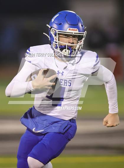 Thumbnail 2 in Dixie @ Provo (UHSAA 4A Second Round) photogallery.