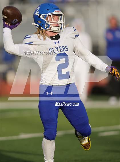 Thumbnail 2 in Dixie @ Provo (UHSAA 4A Second Round) photogallery.