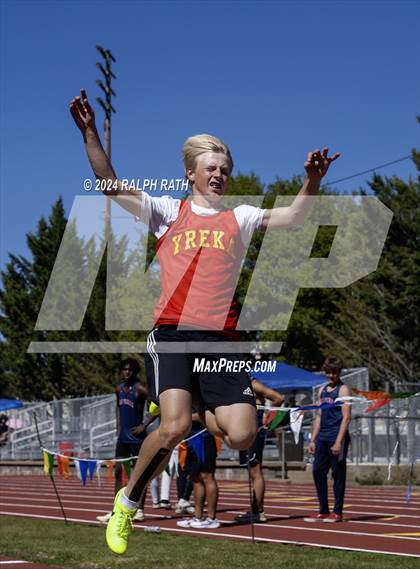 Thumbnail 1 in CIF NS Division 2 Finals (Triple Jump) photogallery.
