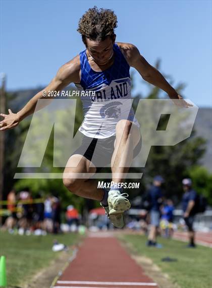 Thumbnail 1 in CIF NS Division 2 Finals (Triple Jump) photogallery.