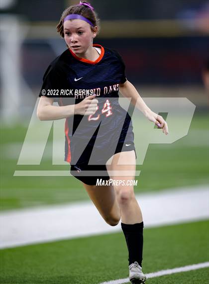 Thumbnail 3 in Grand Oaks vs College Park photogallery.