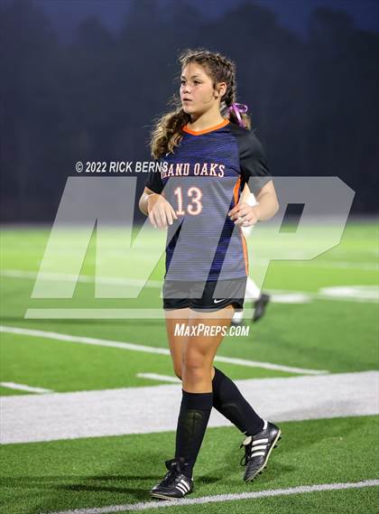 Thumbnail 3 in Grand Oaks vs College Park photogallery.