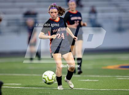 Thumbnail 2 in Grand Oaks vs College Park photogallery.