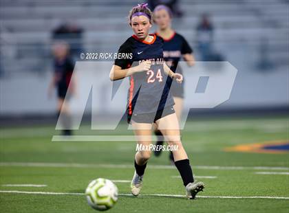 Thumbnail 1 in Grand Oaks vs College Park photogallery.