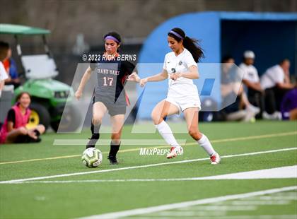 Thumbnail 3 in Grand Oaks vs College Park photogallery.